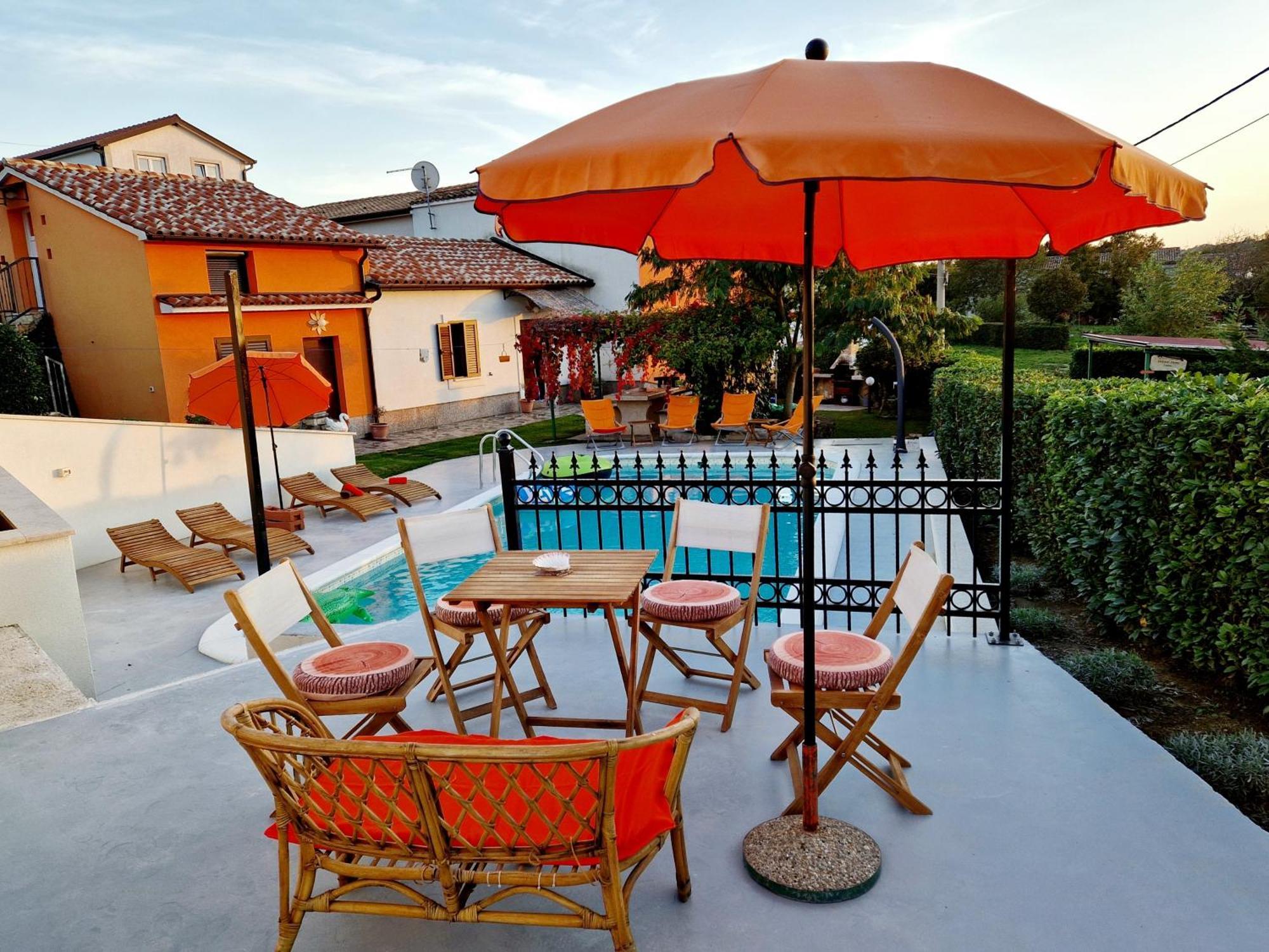 Roč Casa Luanaヴィラ エクステリア 写真
